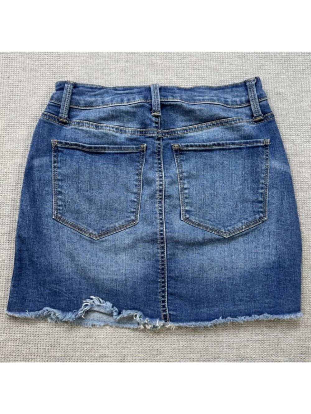 Mudd Denim Skirt Womens Size 1 Blue Distressed Button Front FLX Stretch Raw Hem - Picture 2 of 12
